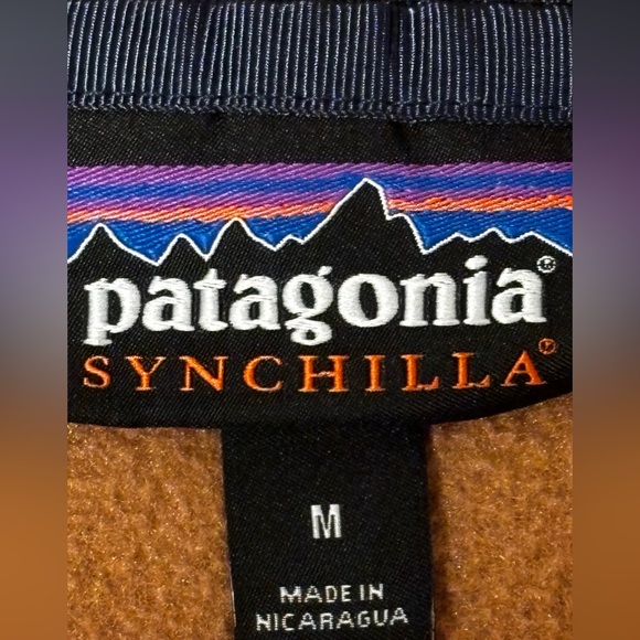 ❌SOLD ❌Patagonia Women’s Lightweight Synchilla® Snap-T® Pullover
Style #
25455 - Picture 4 of 8